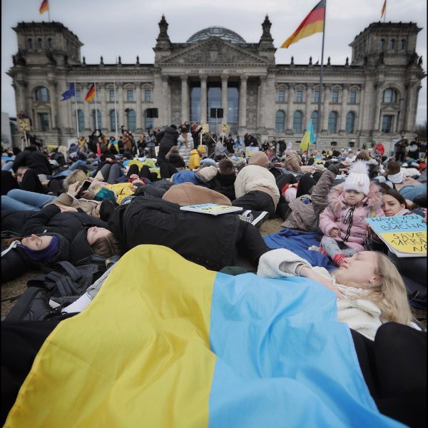 німеччина україна мітинг